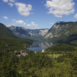 Bohinjsko jezero 4 hostela