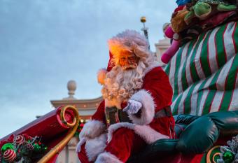 25 Christmas Parade Themes That Capture the Magic of the Season