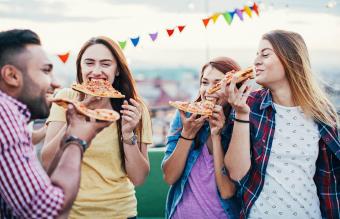 Creative Ways to Host the Ultimate Pizza Party