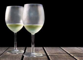 Mastering Wine Temperatures for Optimal Flavor