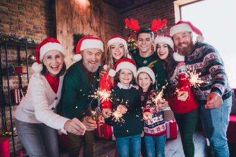 My Pro Tips to Finally Get the Perfect Family Holiday Photo