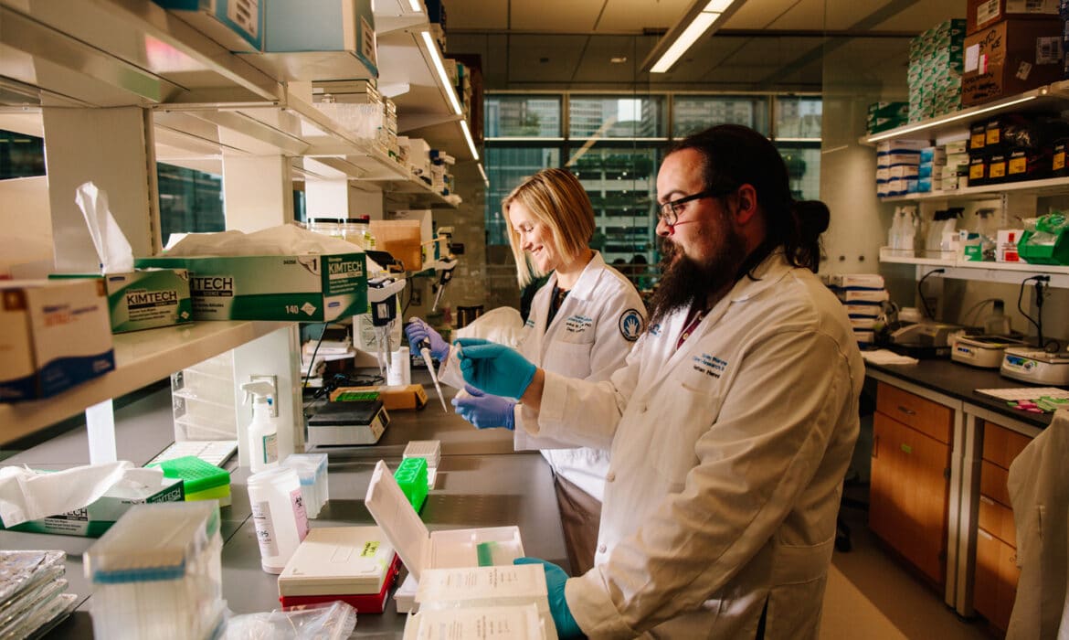 Dr. Monica Laronda in the lab. Photo courtesy of Lurie Children’s Hospital