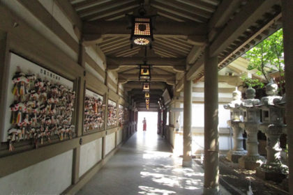 アイキャッチ-椿神社回廊