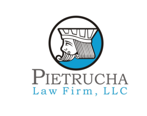 Logo-Design von BRAVOart für Pietrucha Law Firm, LLC | Design #7237666