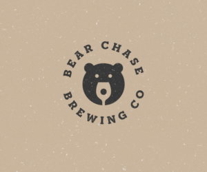 Logo-Design von ATDias für Bear Chase Manor & Bear Chase Brewing Co. | Design #16597032