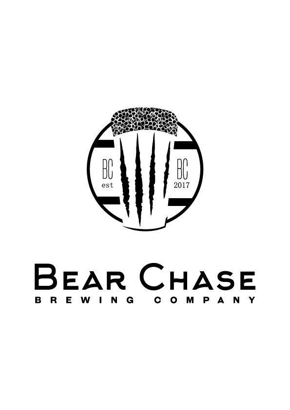 Logo-Design von danielmoffat0 für Bear Chase Manor & Bear Chase Brewing Co. | Design #16645293