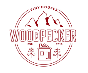 Woodpecker Tiny Houses. Est. 2018 | Logo-Design von Brewyart Creative