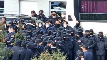 “尹은 공수처가, 경호처 직원은 경찰이”… 2차 체포영장 집행 앞두고 역할 분담