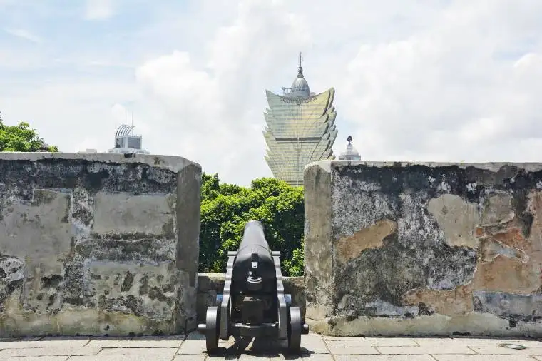 Travel to Macau - Mount Fortress