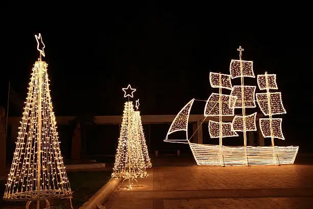 lighted boat model