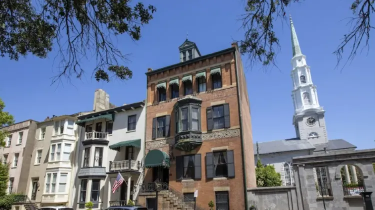 cheap hotels in savannah ga-Foley House Inn