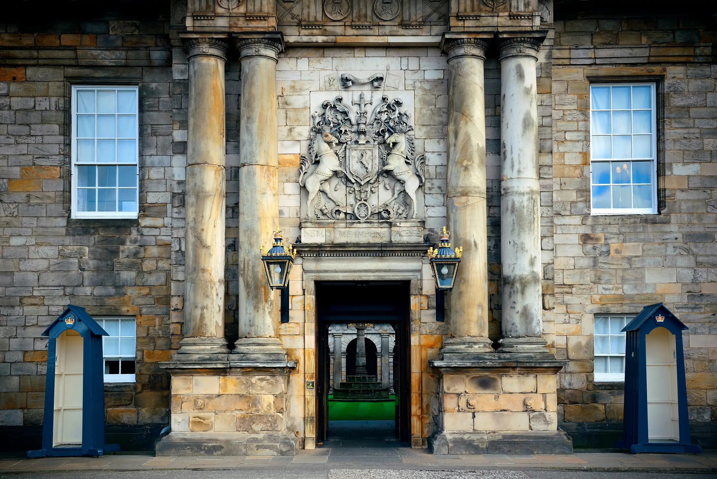 The 11 Best Places to Visit in the UK in May- The Palace of Holyroodhouse