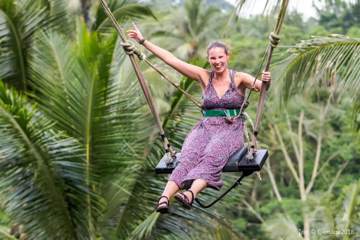 Waktu Terbaik Berkunjung ke Bali Swing Ubud