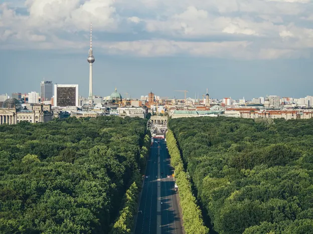 Una lussureggiante vista dall'alto di Berlino