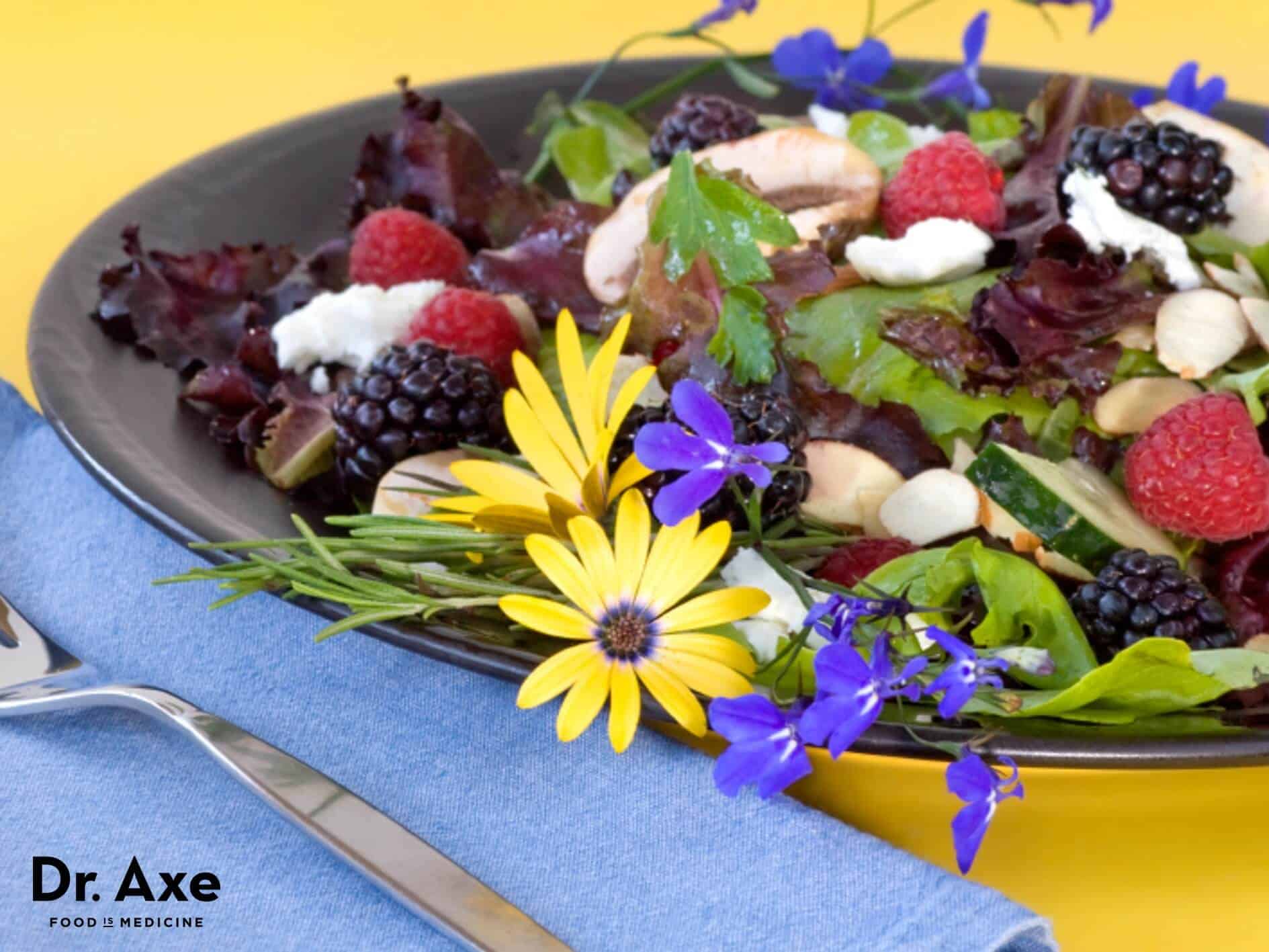 Blackberry lemon salad recipe - Dr. Axe