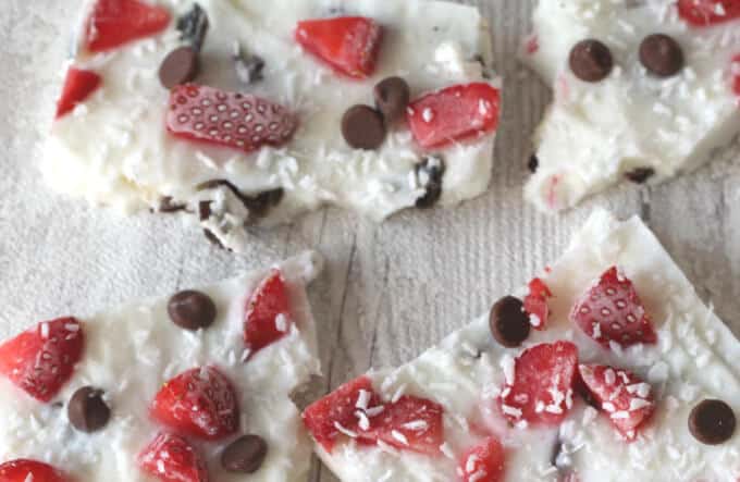 Frozen Yogurt Bark