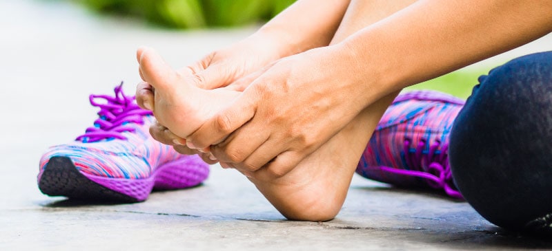 Plantar fasciitis treatment - Dr. Axe