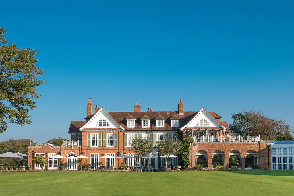 Chewton Glen 1 - Gallery