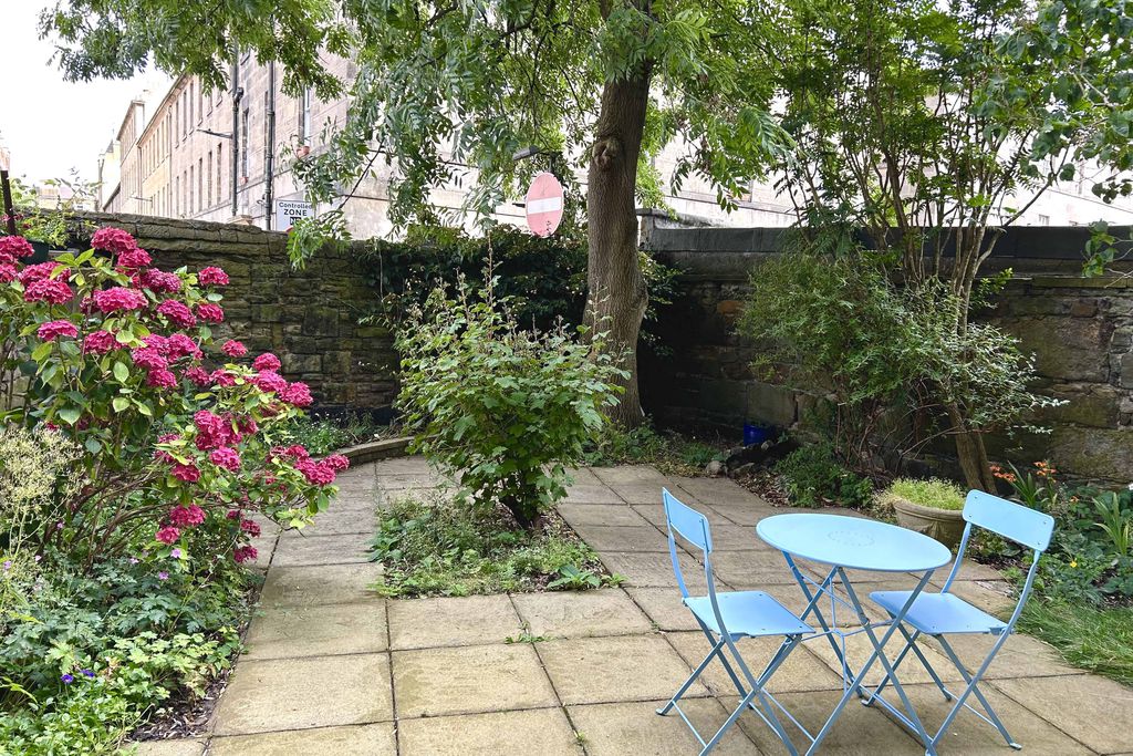 Garden Apartment, St Bernard's Crescent 12 - Gallery