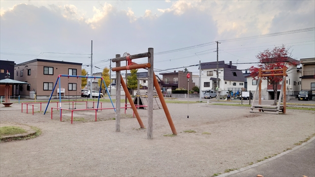 こまどり公園 旧遊具