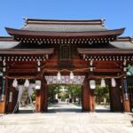 湊川神社の表神門