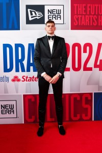 NEW YORK, NEW YORK - JUNE 26: Donovan Clingan arrives prior to the first round of the 2024 NBA Draft at Barclays Center on June 26, 2024 in the Brooklyn borough of New York City. NOTE TO USER: User expressly acknowledges and agrees that, by downloading and or using this photograph, User is consenting to the terms and conditions of the Getty Images License Agreement. (Photo by Sarah Stier/Getty Images)