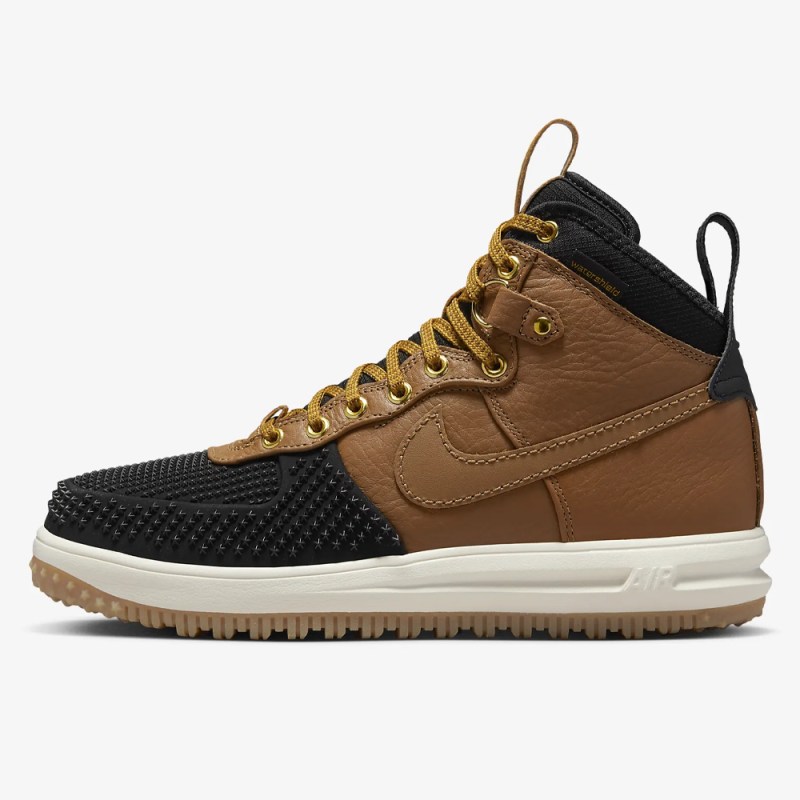 nike winter sneaker boots 