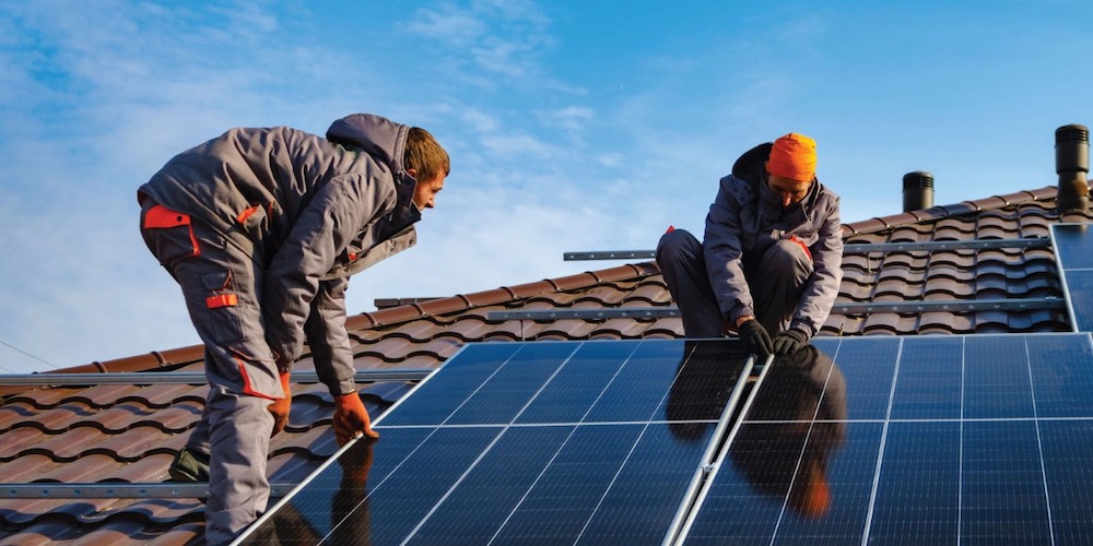 How to Go Solar: Beginner’s Guide to Home Solar Panels