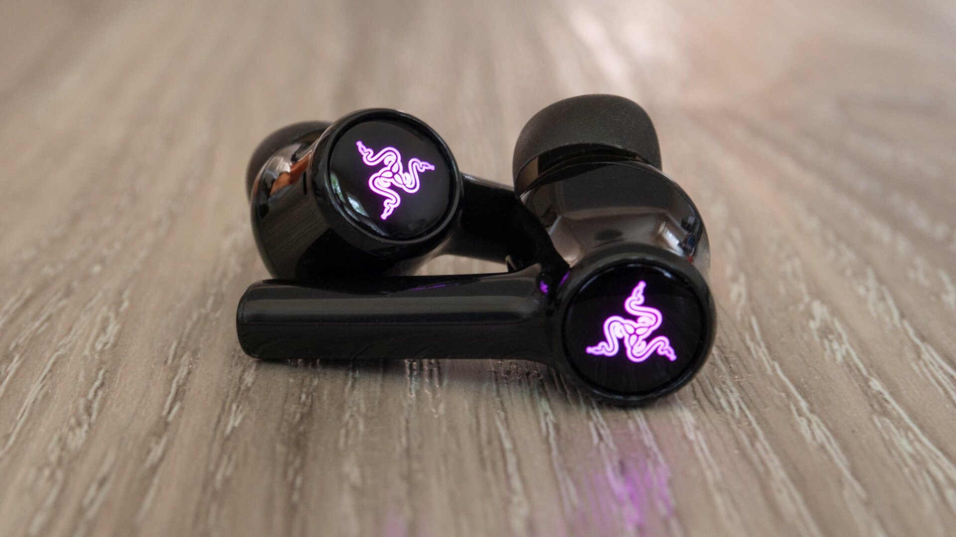 Don’t expect other wireless earbud makers to copy the color-changing LED feature Razer has included.