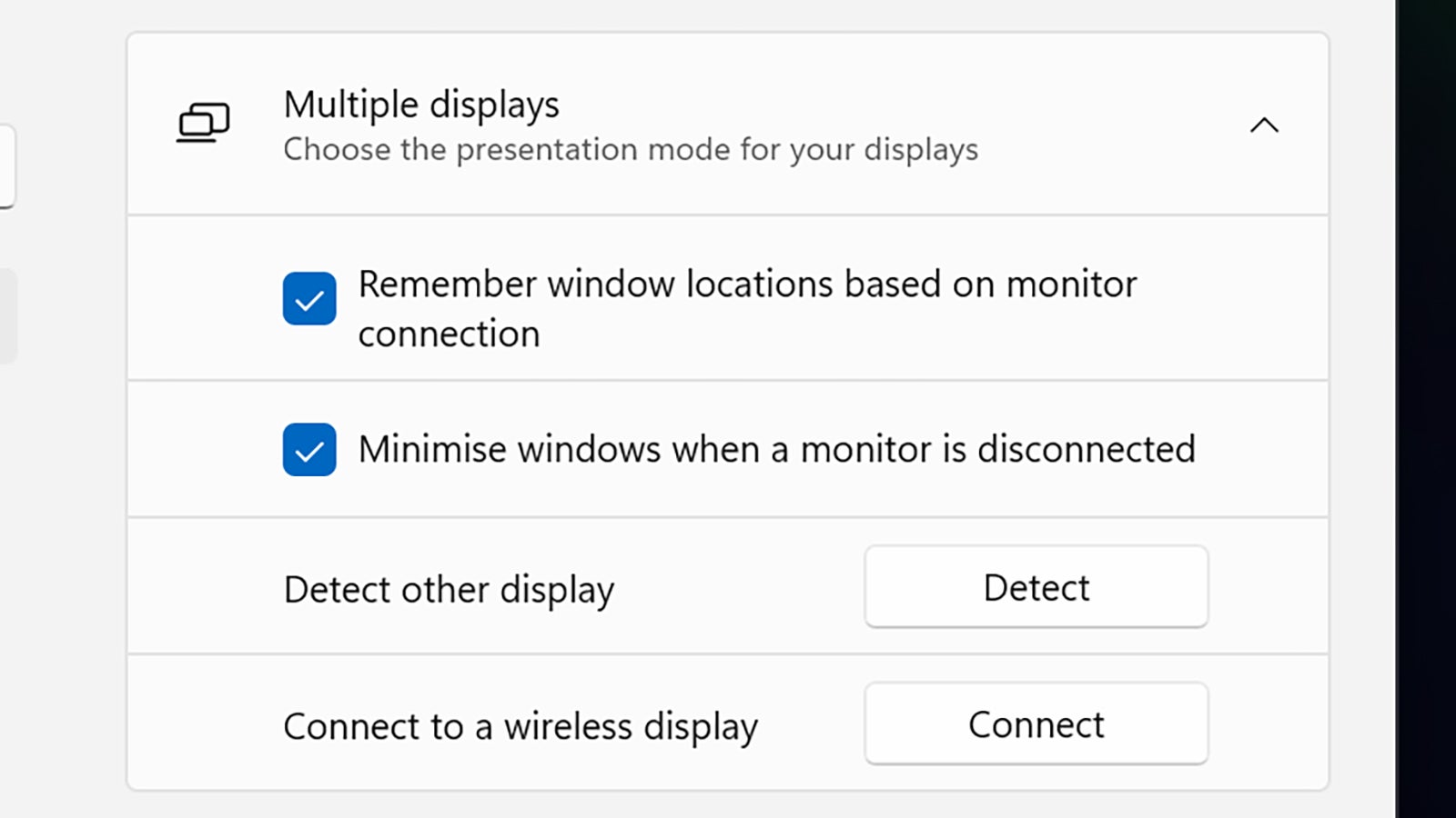 Make sure your external display settings get remembered.