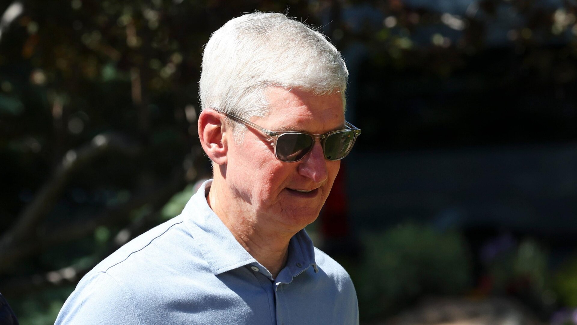 Apple CEO Tim Cook originally envisioned a pair of lightweight AR glasses as revolutionary as the original iPhone. Now its ‘Reality’ headset resembles other VR devices currently on the market.