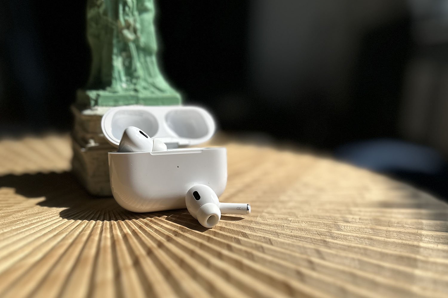 Airpods Pro 2 Statue Of Liberty 1