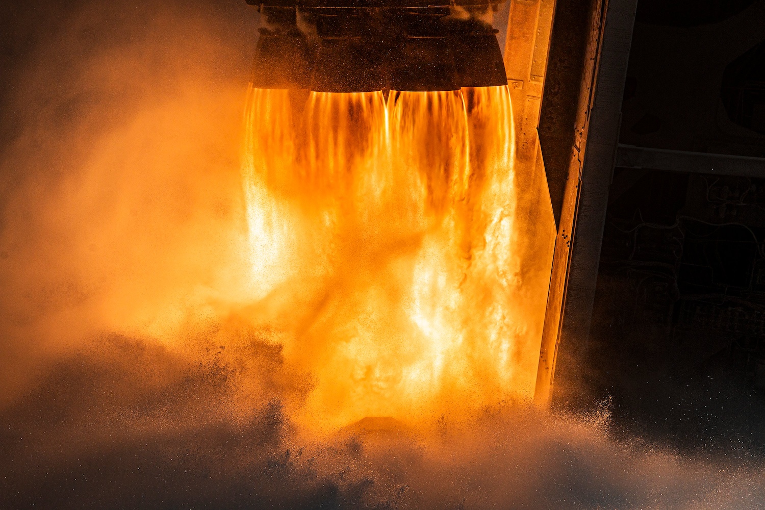 Falcon 9 launched Crew 9 on board the Dragon spacecraft