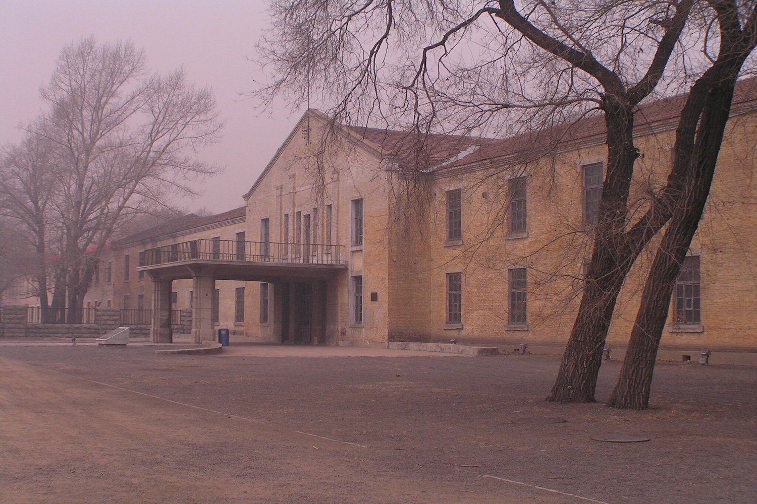 A building at Unit 731