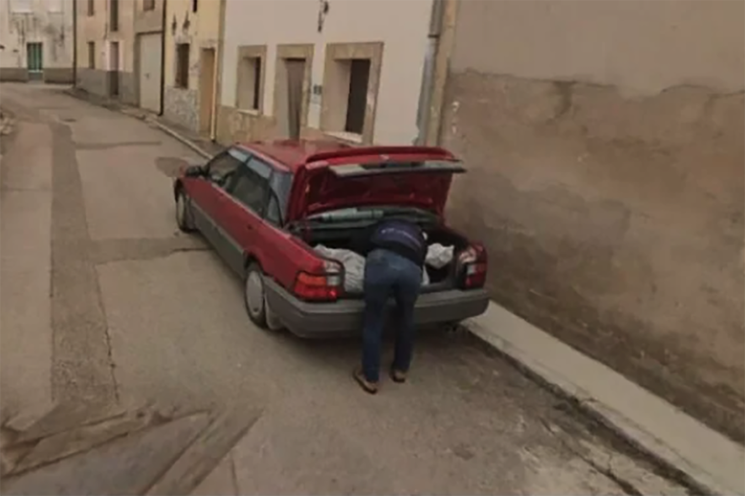 Google Maps image of a suspicious vehicle and person in murder investigation