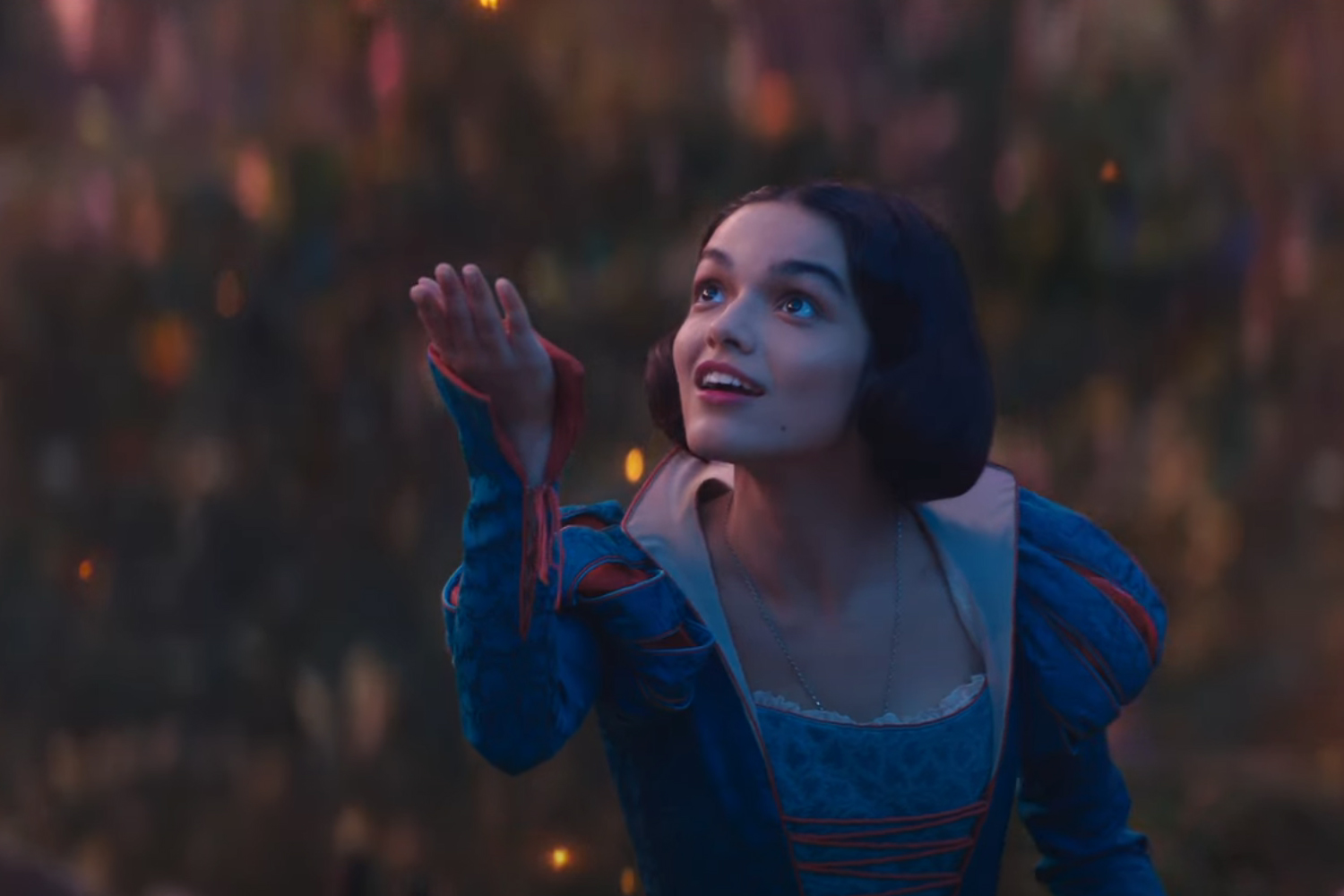 Snow White Live Action Disney Rachel Zegler