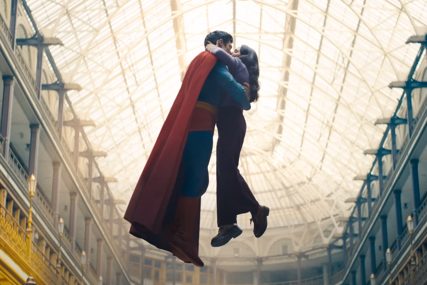 Superman Trailer Lois Clark Kiss