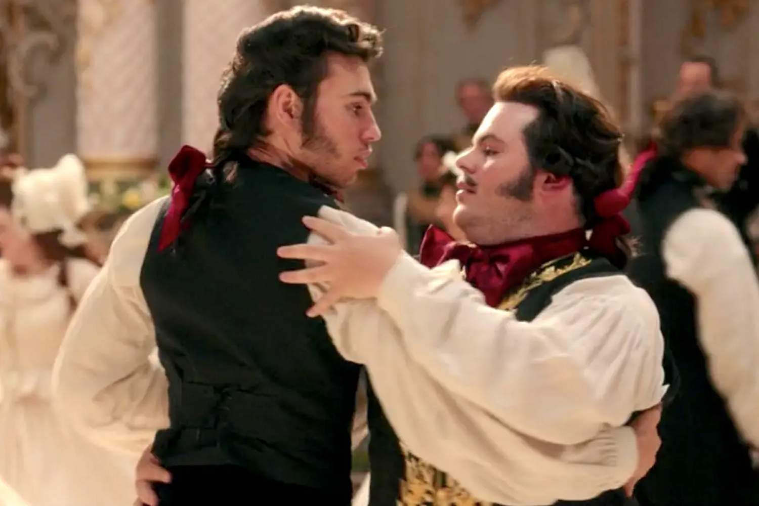 Beauty And The Beast Lefou Exclusively Gay Moment