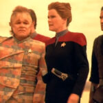 Star Trek Voyager Caretaker Janeway Neelix