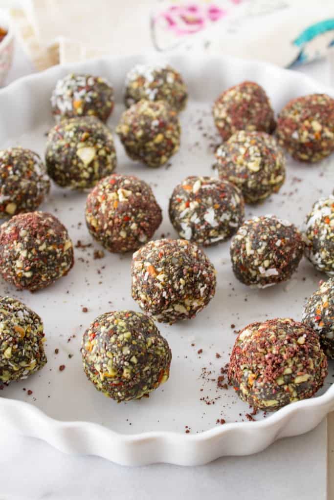 Vegan and paleo Spirulina Superfood Bites from The Grateful Grazer.