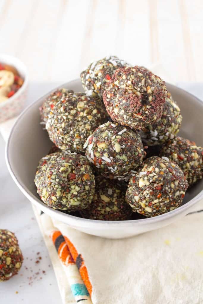 Vegan and paleo Spirulina Superfood Bites from The Grateful Grazer.