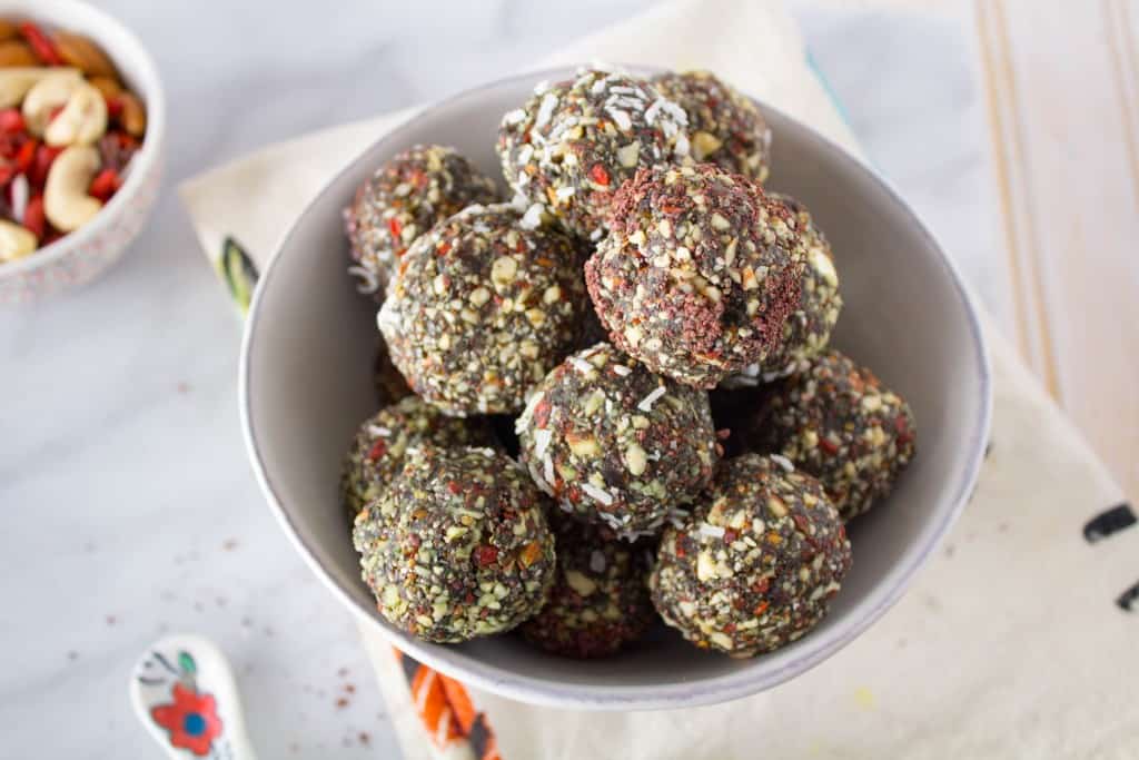 Vegan and paleo Spirulina Superfood Bites from The Grateful Grazer.