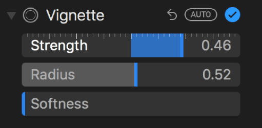 Vignette controls in the Adjust pane.