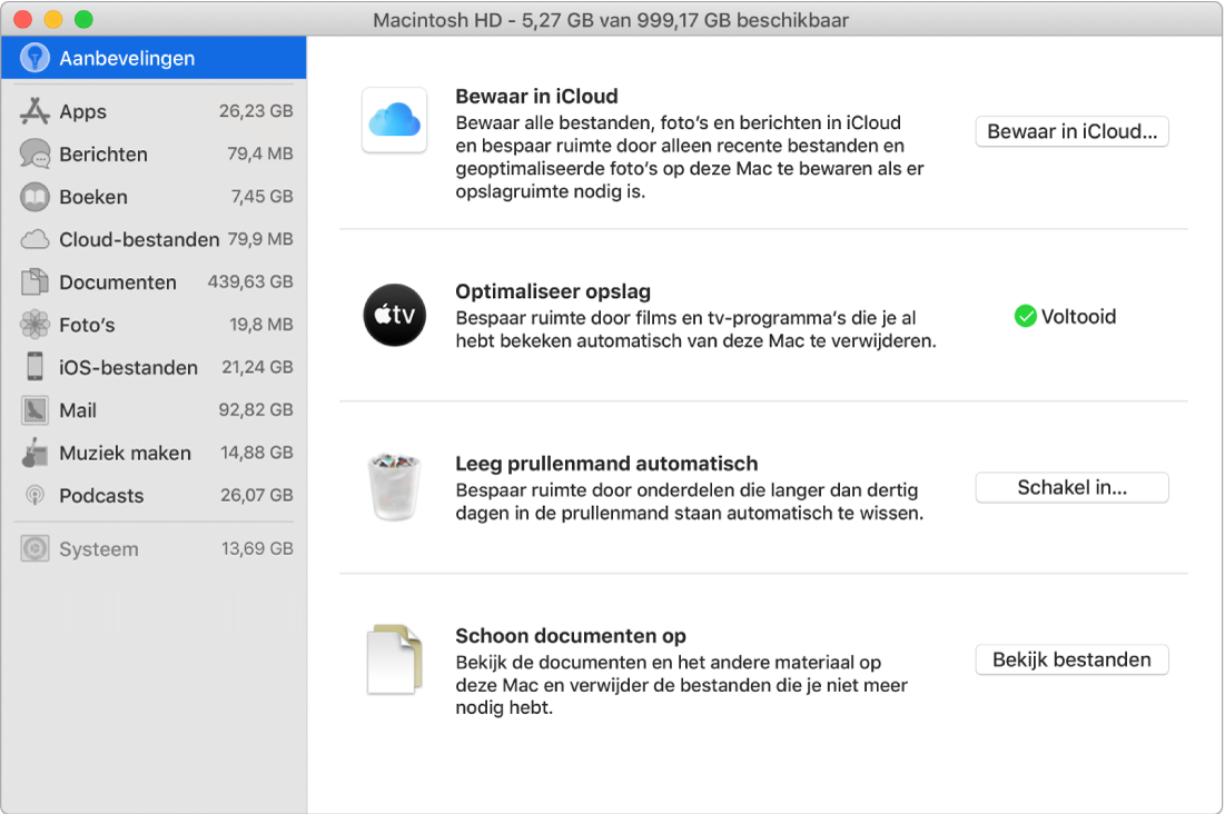 Het voorkeurenvenster 'Aanbevelingen' met instellingen voor opslag, met daarin de opties 'Bewaar in iCloud', 'Optimaliseer opslag', 'Leeg prullenmand automatisch' en 'Schoon documenten op'.