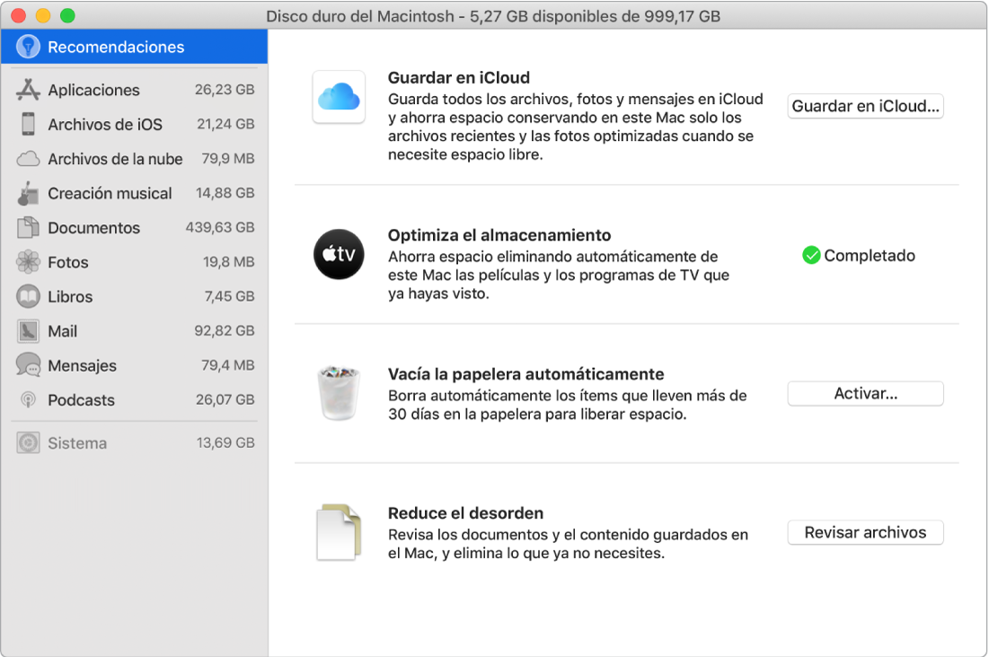 Las preferencias del panel Recomendaciones para almacenamiento, que muestra las opciones “Guardar en iCloud”, “Optimizar el almacenamiento”, “Borrar la papelera automáticamente” y “Reducir el desorden”.