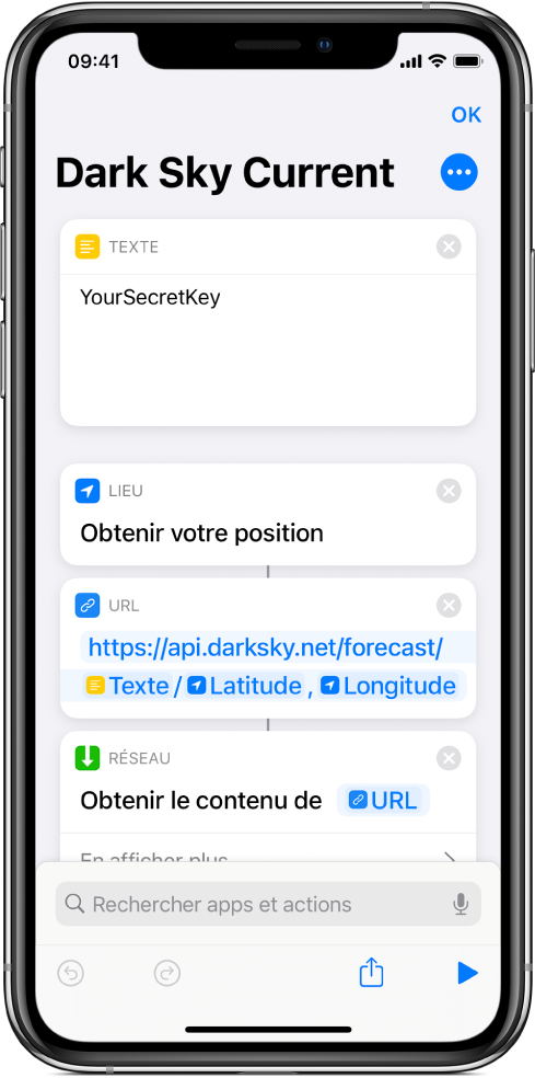 Une action Obtenir le lieu actuel ajoutée entre l’action Texte et l’action URL dans le raccourci de requête API Dark Sky.