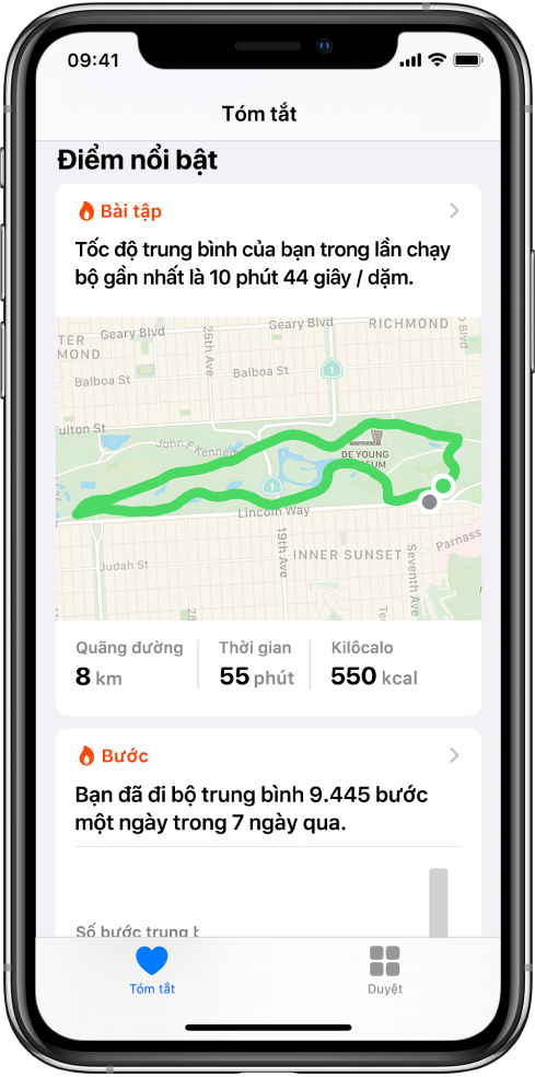 Một màn hình Tóm tắt trong Sức khỏe, bao gồm thời gian, quãng đường và lộ trình cho bài tập chạy bộ sau cùng và số bước trung bình mỗi ngày trong 7 ngày qua.