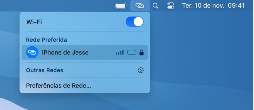 Tela do Mac com o menu Wi-Fi, mostrando um Acesso Pessoal conectado a um iPhone.