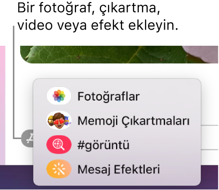 Fotoğrafları, Memoji çıkartmalarını, GIF’leri ve mesaj efektlerini gösterme seçenekleri ile Uygulamalar menüsü.