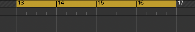 Bar ruler with cycle area between the left and right locators.